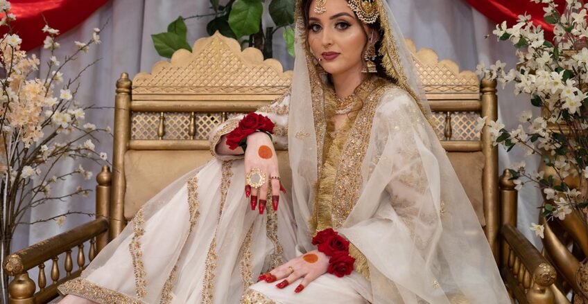 Pakistani Wedding Photography by Dwarkesh Kansara
