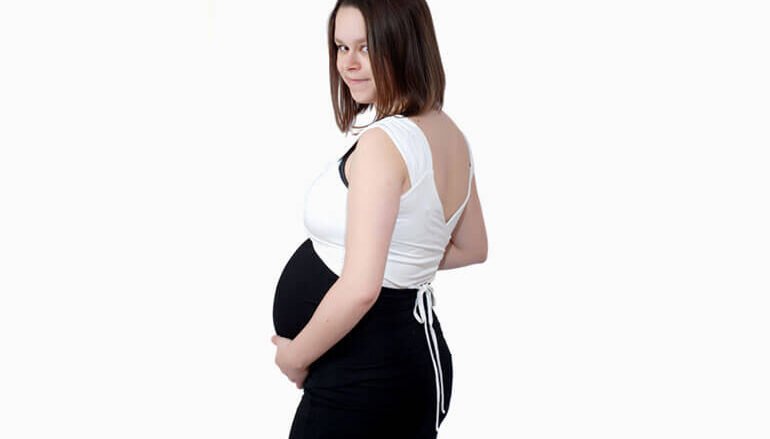 Maternity Photography in Harrow, Photography by Dwarkesh Kansara