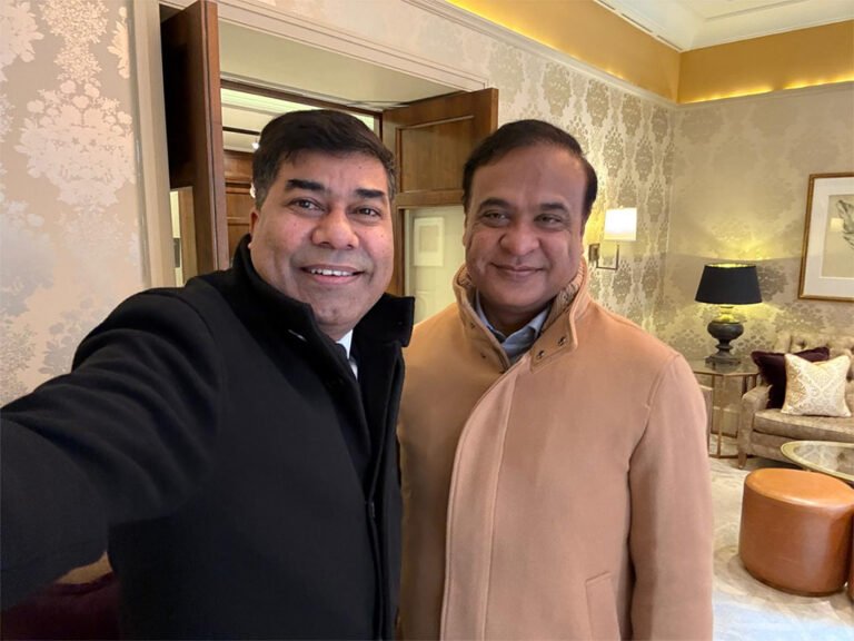 Dwarkesh Kansara with Himanta Biswa Sarma | Devarshi Photo Limited