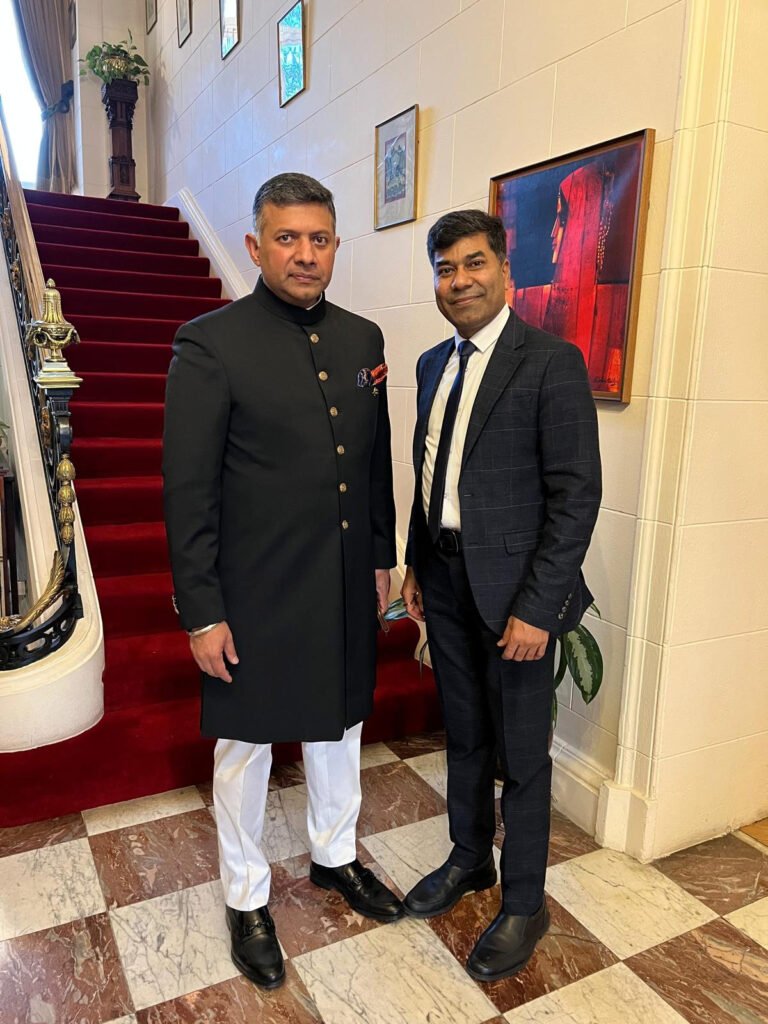Dwarkesh Kansara with Vikram Doraiswami | Devarshi Photo Limited